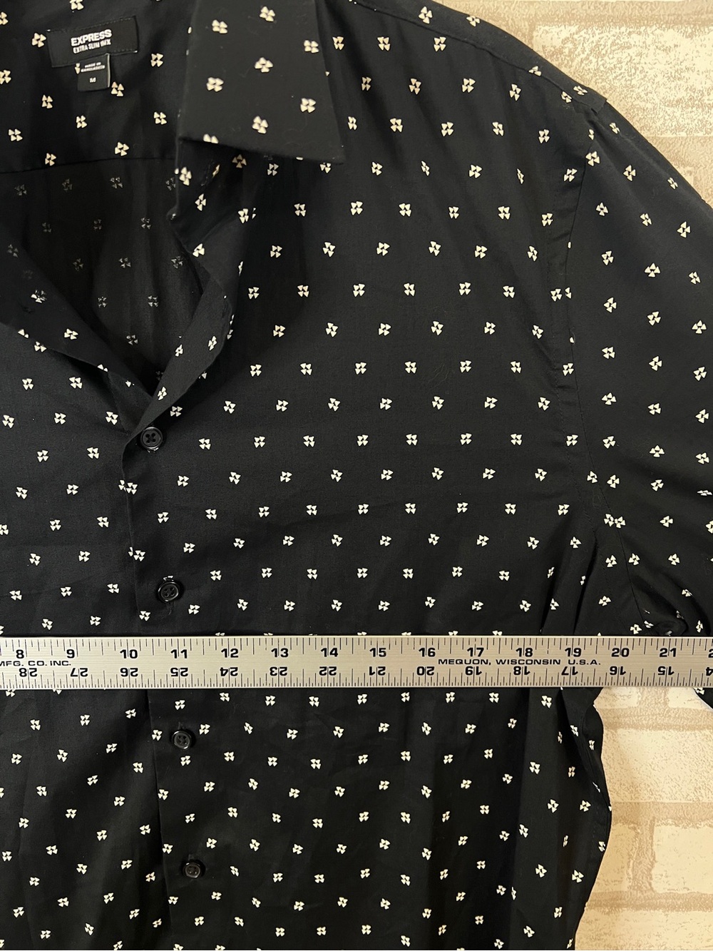 Express Extra Slim 1MX Button-Up Shirt Black Triangle Print Size M - Picture 7 of 8